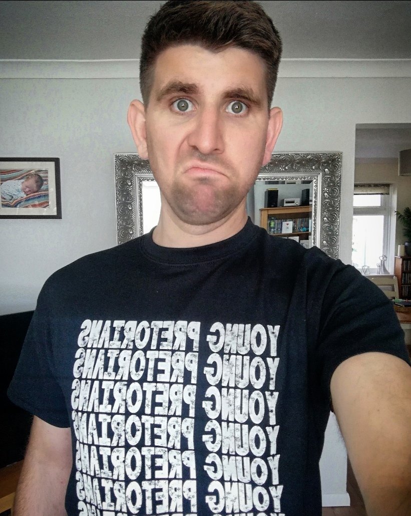New Young Pretorians t-shirts have arrived just in the nick of time for tonights #soldout show at <a href="/joinerslive/">The Joiners</a>.

DM if you want one. Handsome model not included.

#tshirt #model #merch #livemusic #punkrock