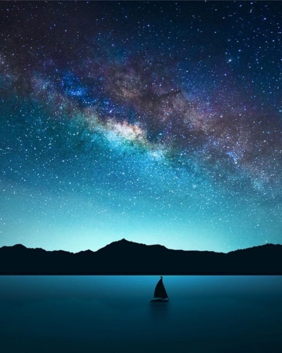 Auem_36's tweet photo. #AloneInSpace 🌊⛵🌌🌠
.
#AuemsMood https://t.co/iCiqJt4hz0