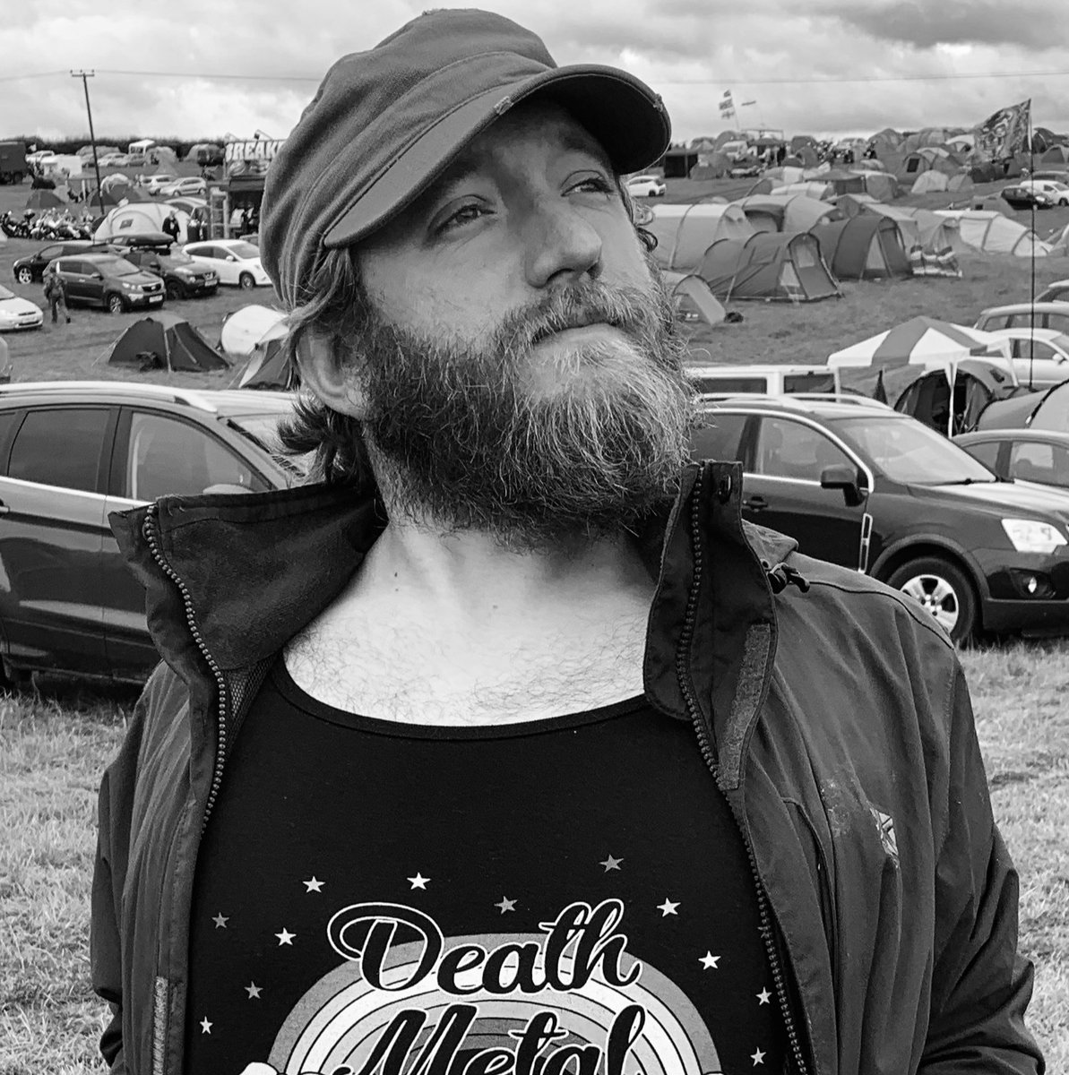 erb_radio's tweet photo. Join Gareth for #TheMetalShow from 8pm on @EmergingRock Bands Radio to give your head a right good bangin'! With @graveboundrva @metundmiezen
@Abertooth @KoreMachina + more!
https://t.co/ZzPMcLMN7U 8pm - 9pm https://t.co/TMXGpyOJHi