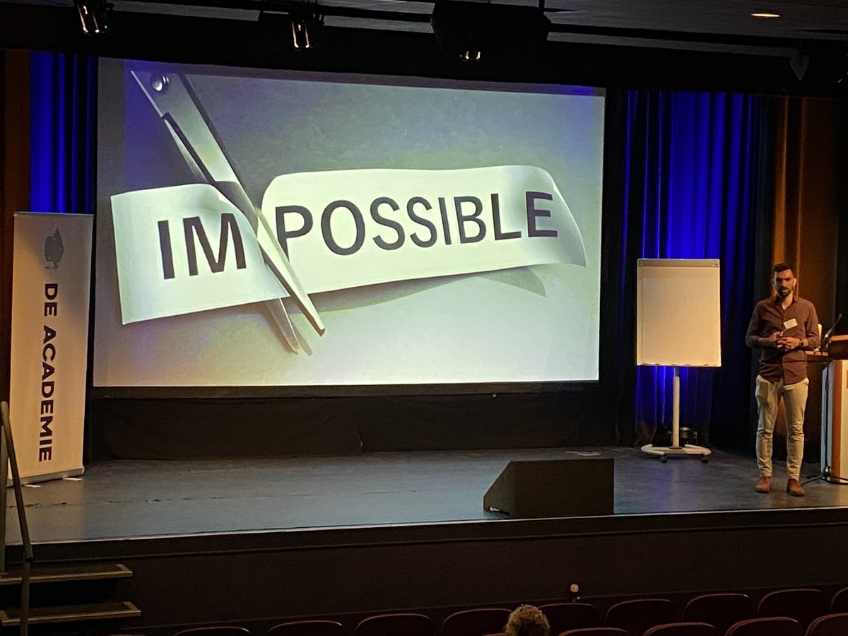 Vandaag is er weer een nieuwe lichting deelnemers aan de slag gegaan tijdens de masterclass Innovatief denken. Met methodieken als Design thinking en the Total Brainbox methode en keynotes van Rico Bakker, Gijs Blaise en Cor Noltee.

In december is er weer een editie!