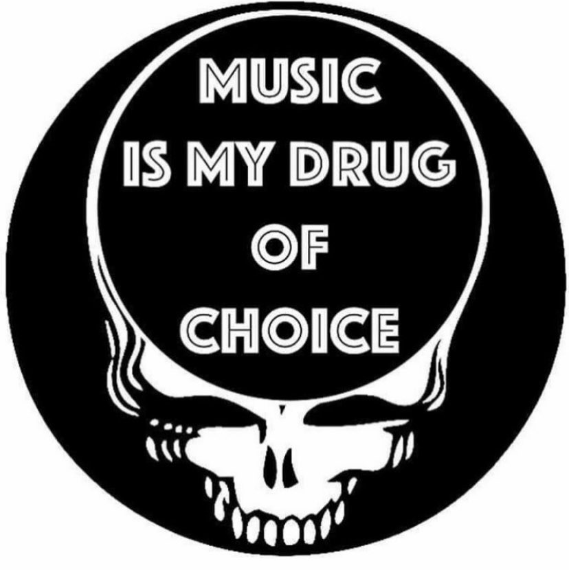 TGIF Deadheads! 

If you get confused ~ listen to the music play 🎶🎶🎶

#strangersstoppingstrangers #deadheads