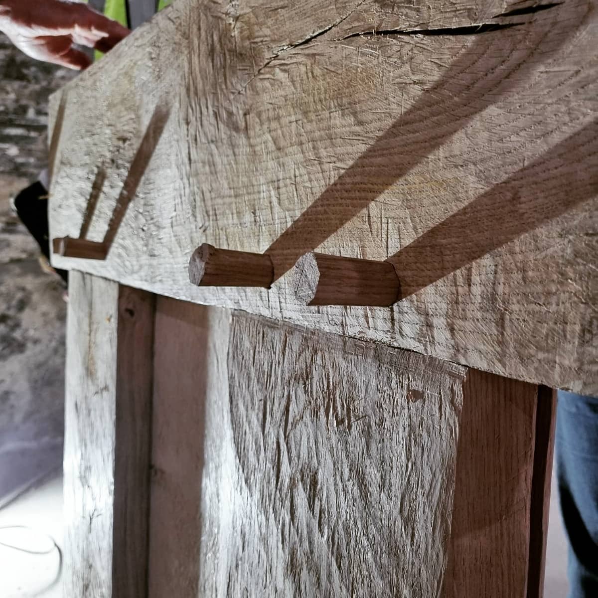 It's not very often that we have the opportunity to commission such an exciting piece of work..we're all excited for this plank and muntin screen, courtesy of Wigornia

#spabfellow #buildingconservation #traditionalbuildingskills #ihbc #fmbwales #pembrokshirenationalpark