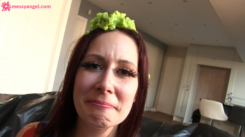Messy Angel on Twitter: "It's a mushy peas hat! As modeled by @Belle
