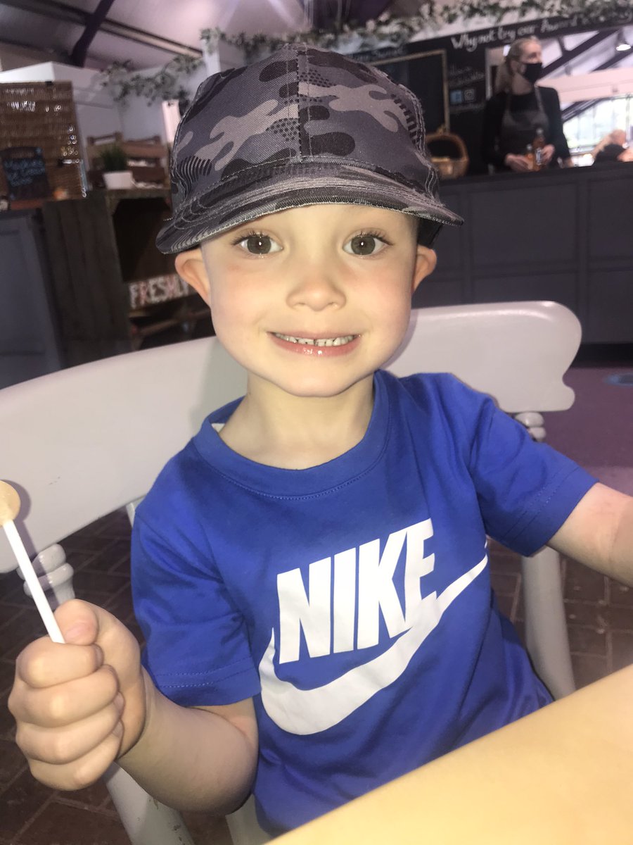 Thank f*** it’s Friday 🥰