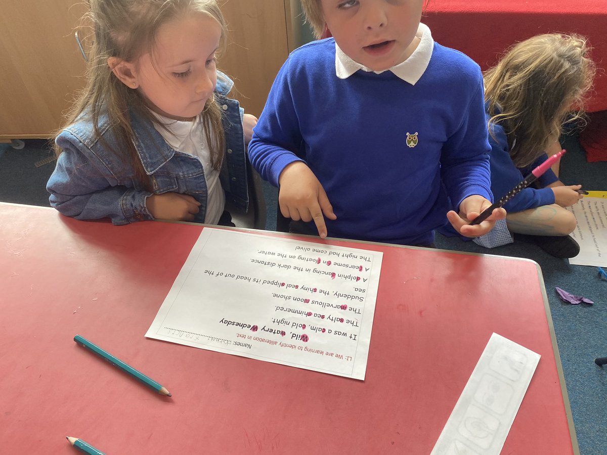 MissRenwickBPS's tweet photo. A wonderful week in P2. We have done some fab partner work to spot alliteration and we had a go at writing our own sentences. We loved soft start breakfast today and seeing our new P3 teacher again! 🍞✏️⭐️ Happy weekend! https://t.co/RQIPIsigEY
