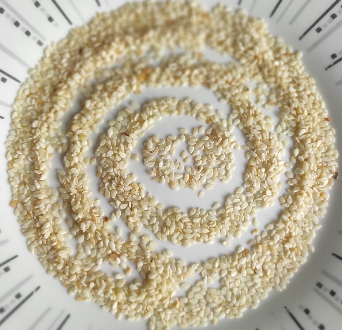 EdibleLimited's tweet photo. New sesame seeds market report is out => https://t.co/jVweJyMARd
#sesameseeds #ingredients #imports #B2B #food #lovefood #superfoods https://t.co/OPUHZX21kH
