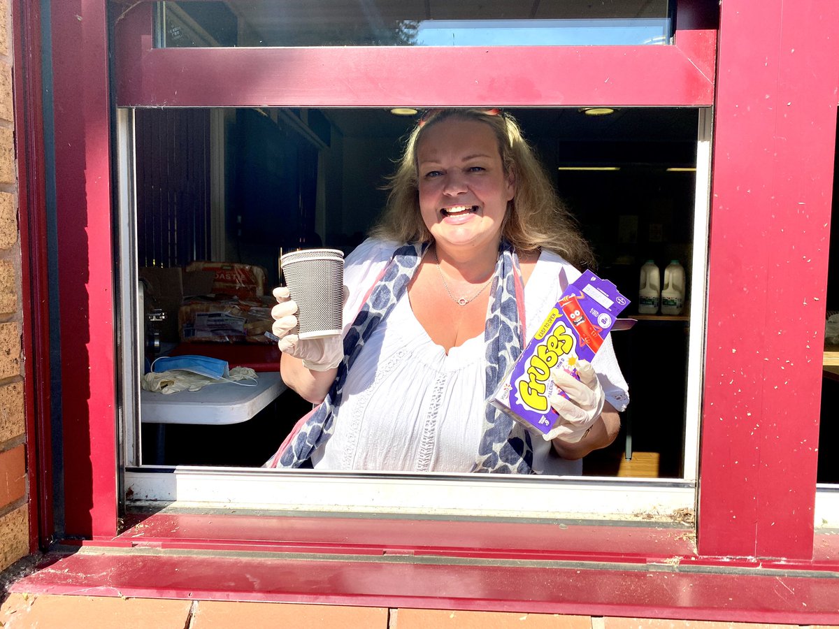 DuffrynLink's tweet photo. Amazing start to our Free Grab&amp;Go #Breakfast service this week! Don’t forget we will be offering the free breakfasts to all children (primary or secondary) every school day morning from 7:45-8:55am! Even a #freecuppa for parents 😁 

#duffryn #community https://t.co/dyiWQ45y0k