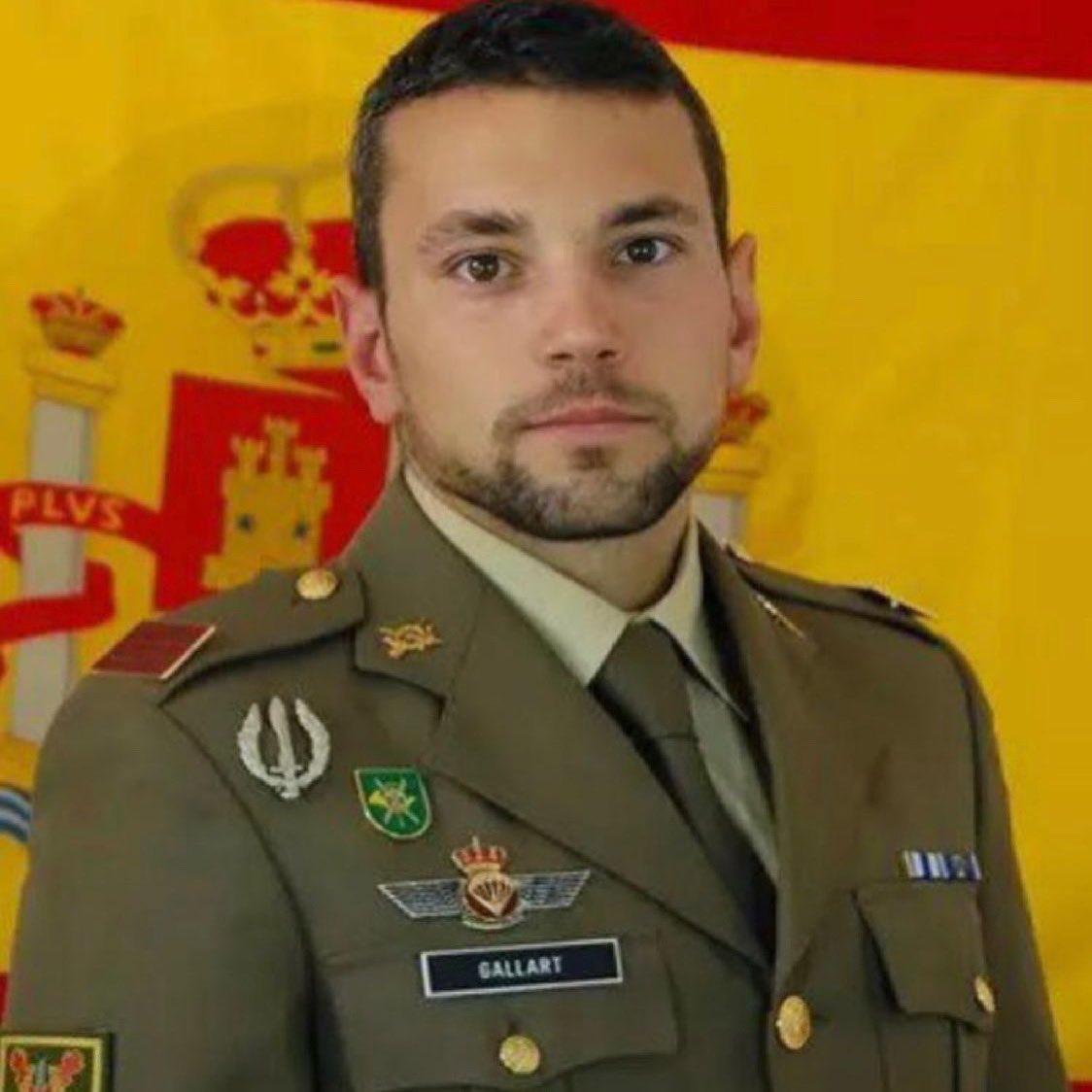acoered's tweet photo. En Acoered , lamentamos profundamente la perdida del Sargento Gallart fallecido durante el curso de operaciones especiales . 
Nos unimos al dolor de su familia , amigos y compañeros 🖤
Descanse en paz Sargento 
#historia #españa #historiadeespaña #tercio #vivaespaña https://t.co/Ks734RE22T