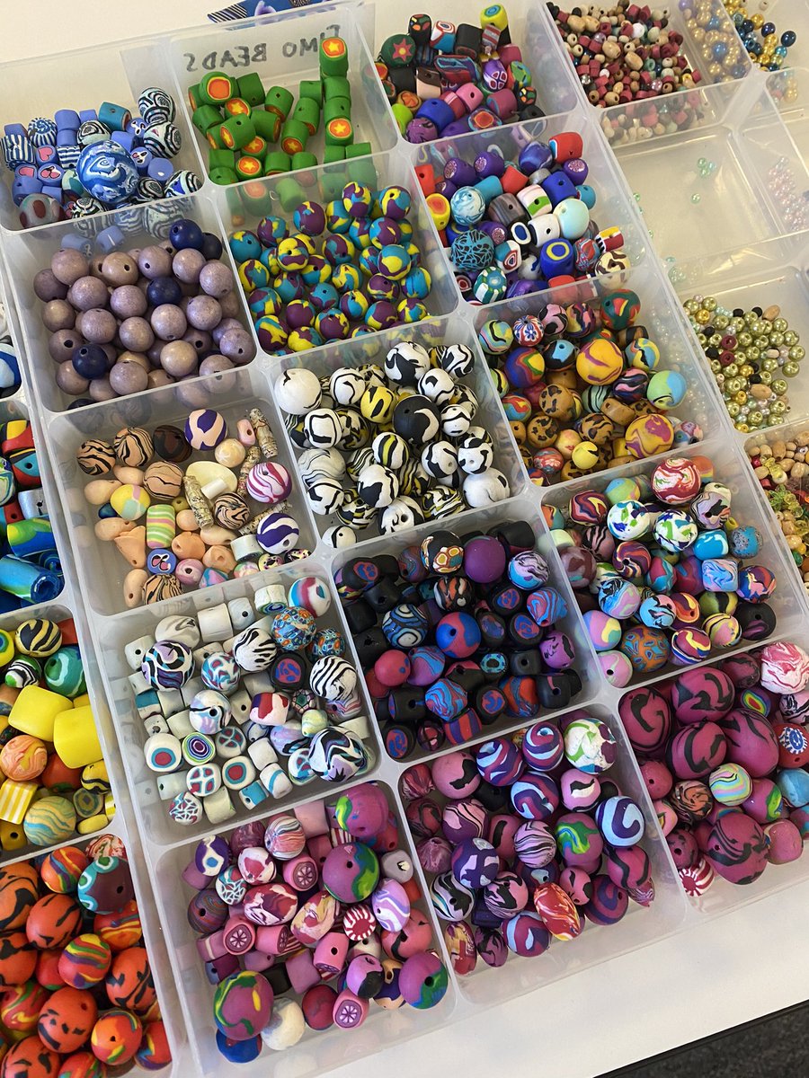 AccessAllArea12's tweet photo. Access All Areas hold art therapy sessions. This week is jewellery making and look how amazing😍 
This sessions was held by two lovely ladies which you can follow on Instagram @feelmorelove and @electric_kitty_art, they both have beautiful Etsy stores which sell amazing art https://t.co/7ydIC4OB3V