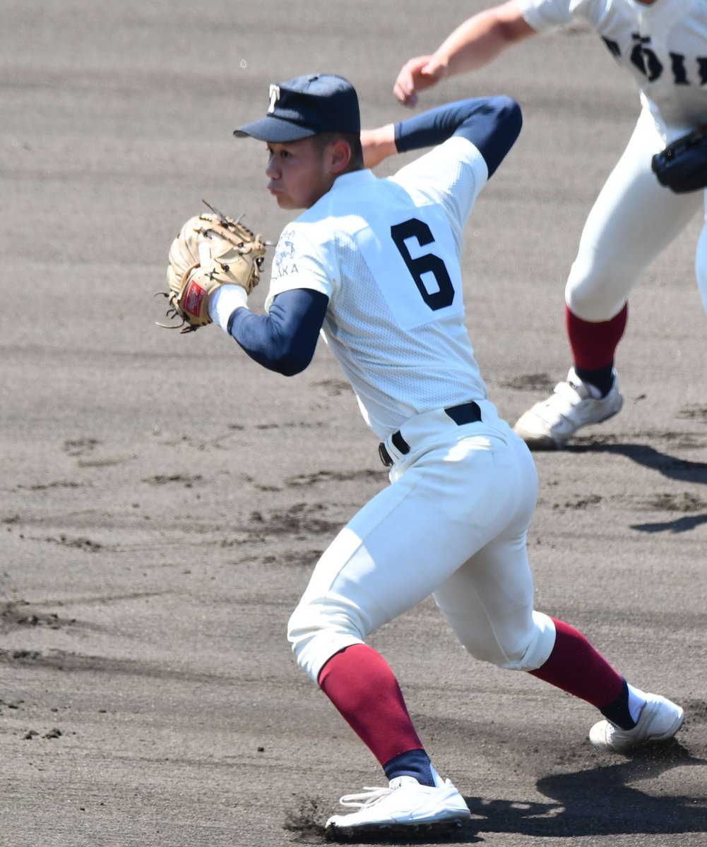 甲子園タオル 大阪桐蔭 藤原夏暉 大阪桐蔭V！藤原サヨナラ2ラン 延長十回、人生初の劇弾／春季