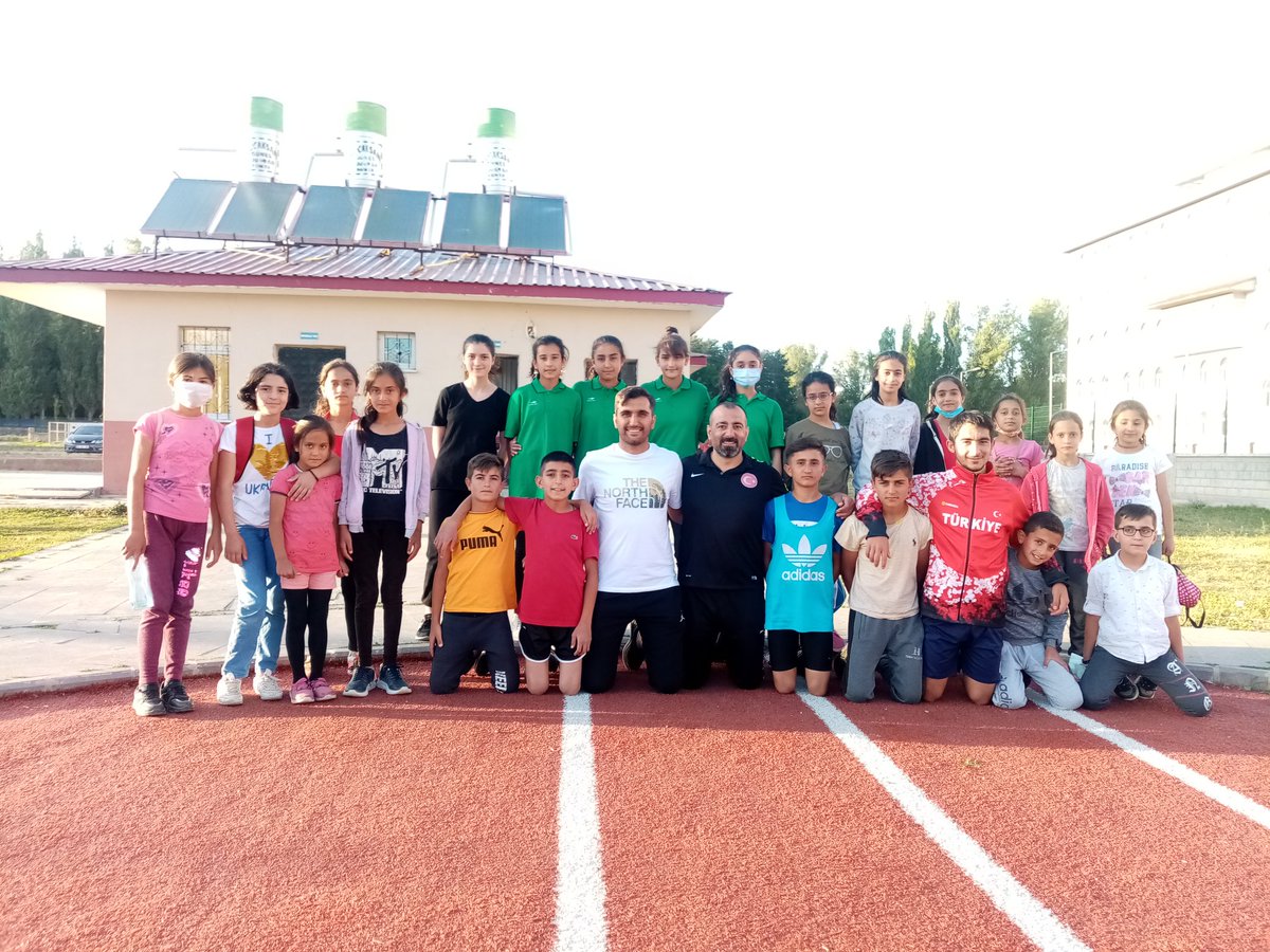 GSB_Patnos's tweet photo. Atletizm Antrenmanlarımız dan kareler. @kasapoglu @gencliksporbak @ismailcalgangsb @FatihALPASLAN04 https://t.co/omI4OrBzsM