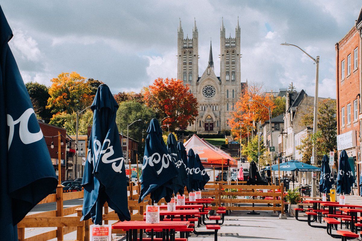Who is ready for #patio season!?!
Reminder❗ Parts of MacDonell and Wyndam streets are closed every weekend until September 6 for patios.
Please be safe, be kind and #supportlocal! 
ow.ly/iDqz50F8dty