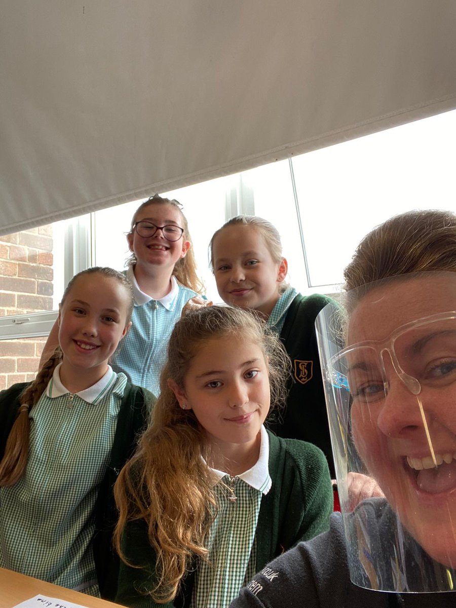 allaboutfutures's tweet photo. CREST Discovery Day LIVE:
@SLaurences create their own Machines of the Future -
Developing ideas on paper & starting their designs!
Follow LIVE: @allaboutstem @crestnorthwest
@CRESTAwards
#BackInSchools #Support @royalsociety @ProfBrianCox @BritSciAssoc https://t.co/vm4FaLENl1