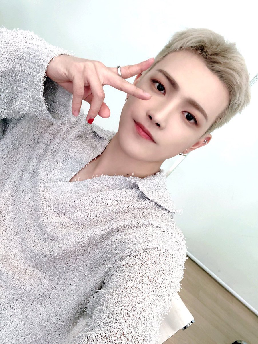 ATEEZ FANCAFE 210611