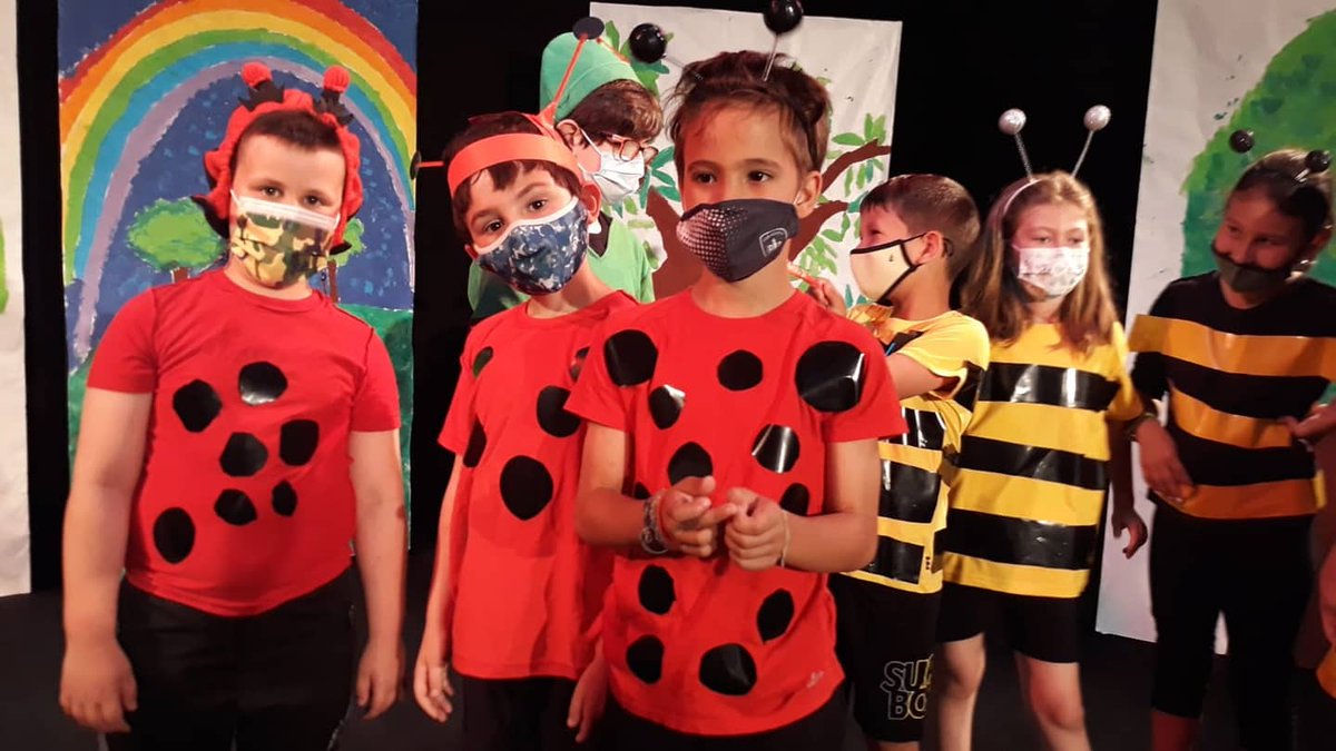 epiasabadell's tweet photo. EL FOLLET VALENT
Després de dies d'assaig hem fet la posada en escena de la cantata del Follet Valent . Ens ha quedat molt bonica!
#2NPRIPIASABADELL
#PRIMÀRIAMUSICALPIASABADELL
#PRIMÀRIAESCÈNICAPIASABADELL https://t.co/iEkUzLl6OL