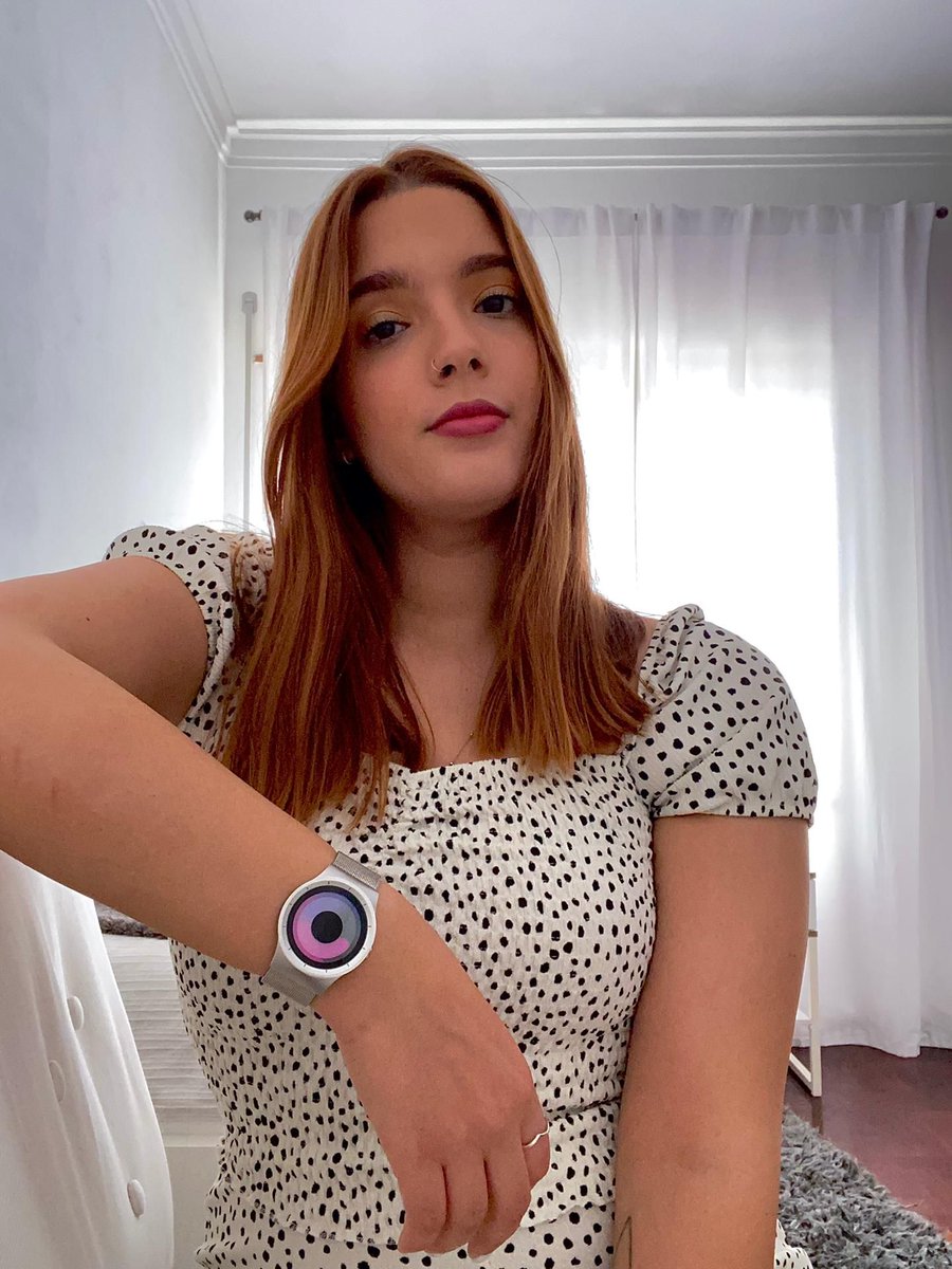 qoobno's tweet photo. Our dear friend @acarolinagsilva with Satellite Watch, we can just say you look stylish!
Enjoy Its friday 😄
#findyourstyle #qoobno #watch #watches #watchoftheday #watchlovers
https://t.co/VAoBvEIW5W https://t.co/cZZ1pMqhq5