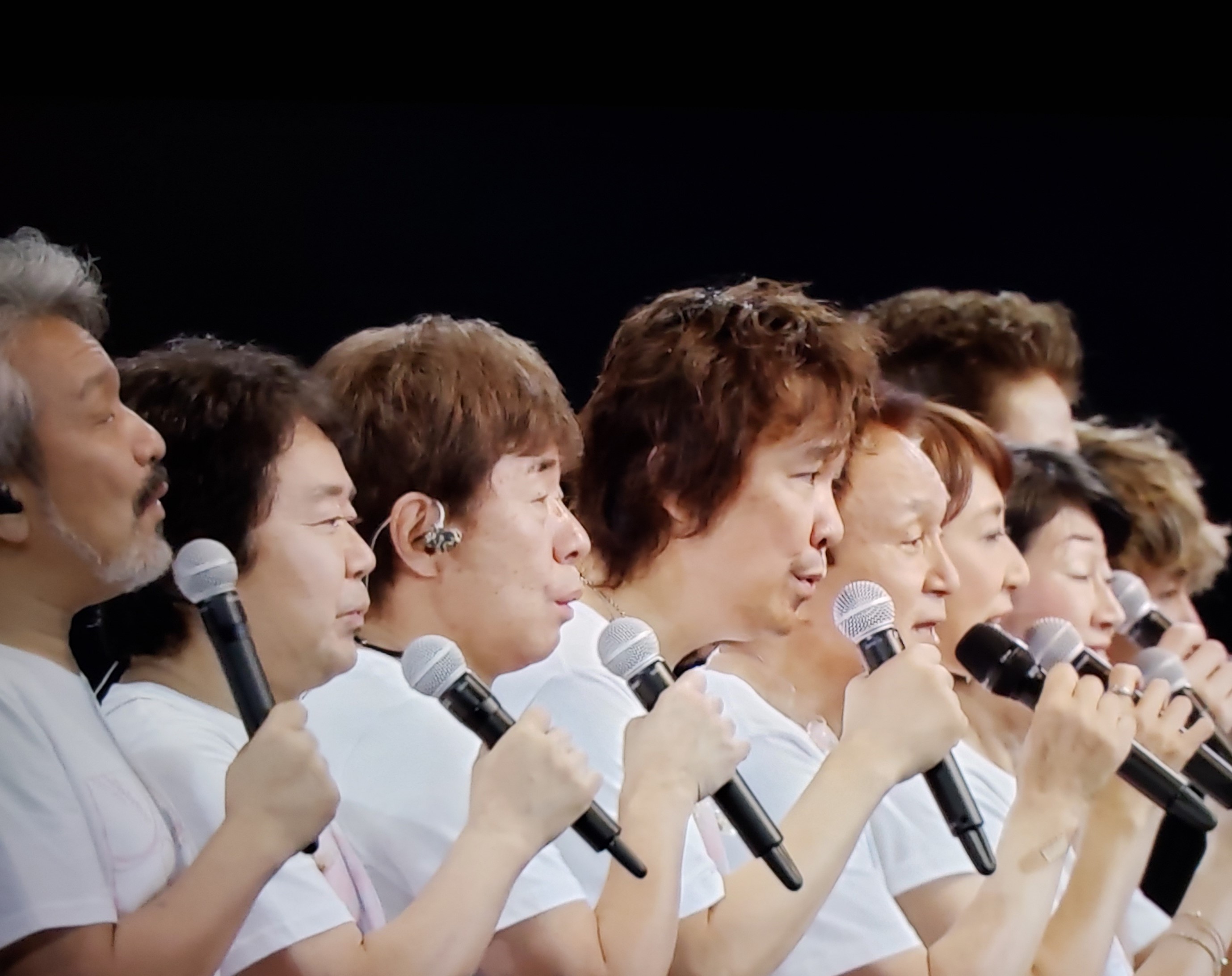 K Oda World また会える日まで 小田和正 また会えるまで また会える日まで 君の笑顔 忘れないよ どんなに時が 流れていっても 今日はほんとに 楽しかった ありがとう いつも思ってるよ きっと元気でいて また会えるまで また会える日まで また機会が