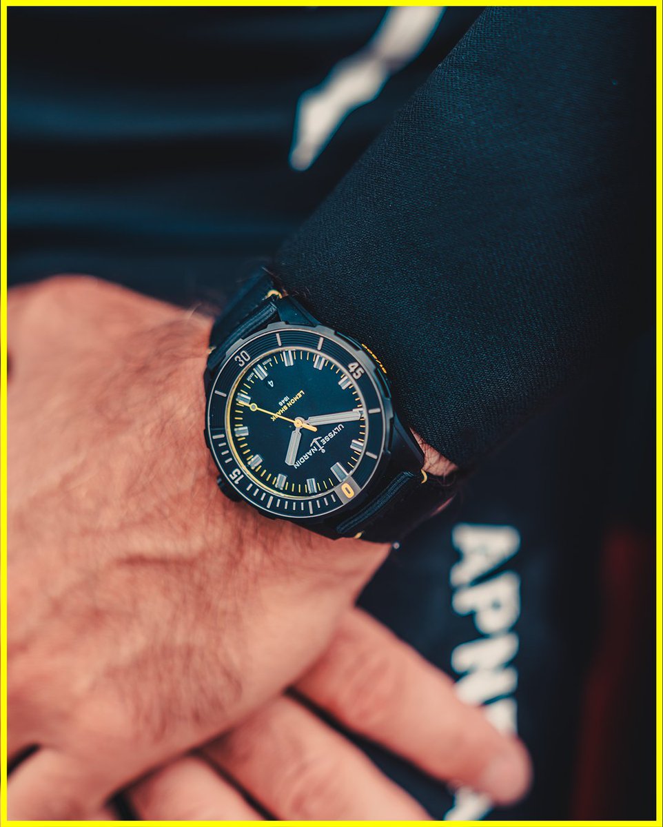 ulysse_nardin's tweet photo. 🦈♻️#Diver Lemon Shark features a black dial with a yellow stamp of three lemon sharks on the back and a black #RStrap entirely made from recycled fishing nets.
#SDG14 #Upcycling #PlasticFreeOcean @fiuinstagram @ocearch @fredbuyle
-
8163_175LE_92-LEMONSHARK https://t.co/RzBlEofDRs