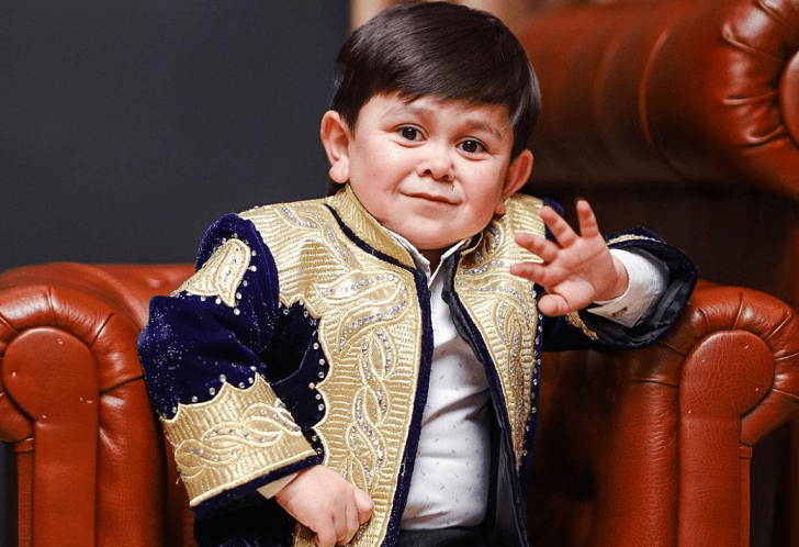 0mgjohn's tweet image. If you really think Hasbulla is gonna beat this animal, you're crazy #TeamAbduRozik