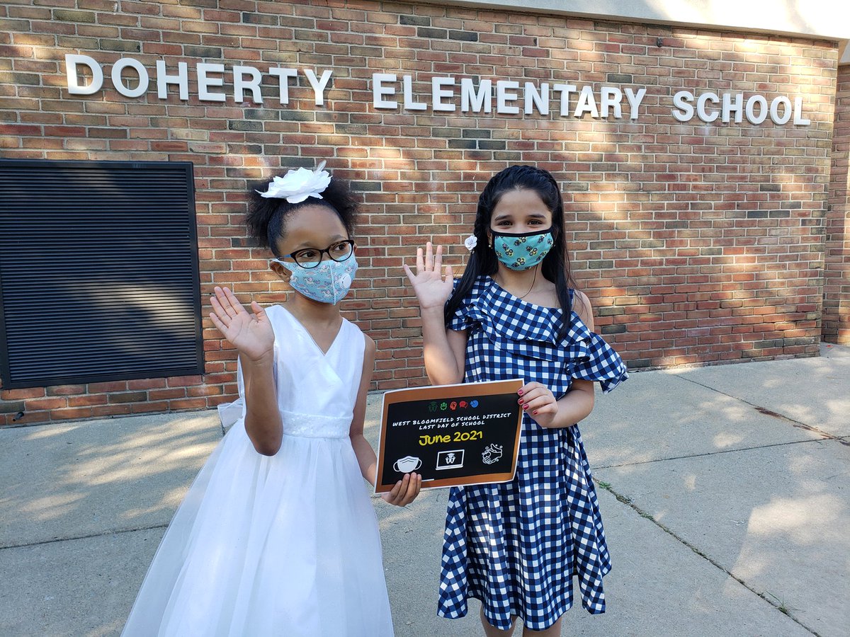 carsonteach's tweet photo. "Celebrate Good Times..... Come On!!! "  #WBLastDay2021 #wb2021 #DOhertyFAMILY @wbloomfieldschl @Long_DohertyWB Another Magical Day @ Doherty!!! https://t.co/uILUJ50Qvm