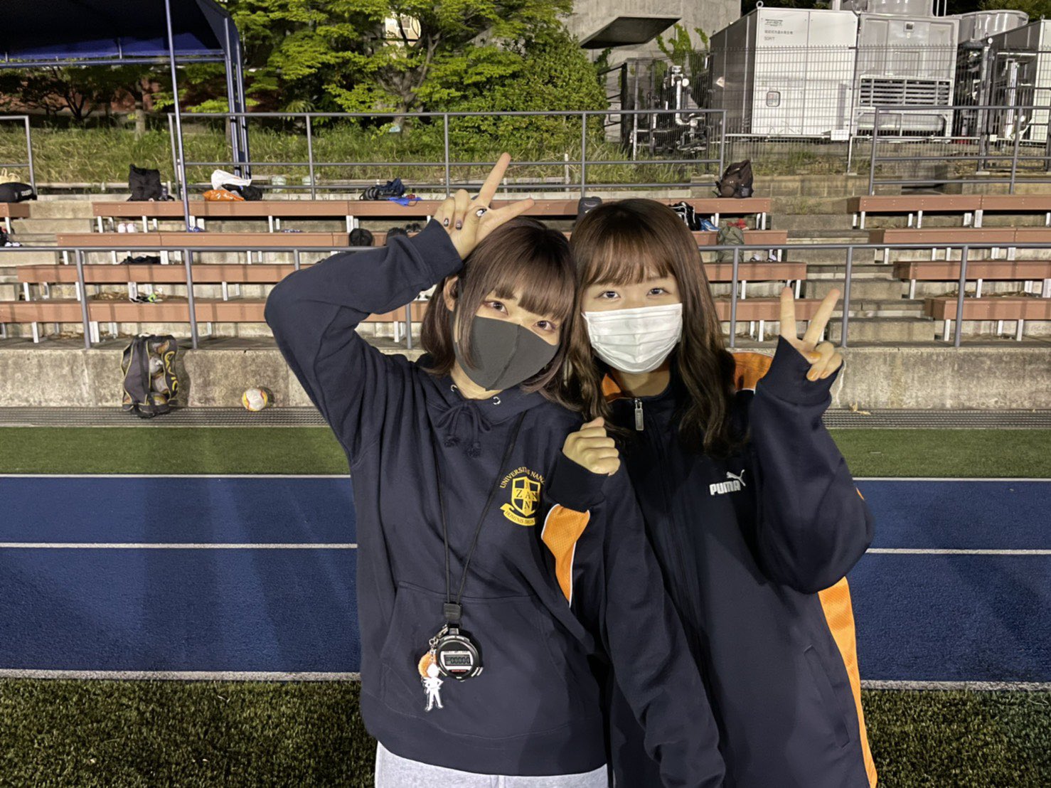 南山大学サッカー部 本日は2年生マネージャーの2人です 左から 菊池梨乃 南山高校女子部 外国語学部 Ubereatsよりフッ軽です 高羽彩乃 南山高校女子部 国際教養学部 がんばります 次回もお楽しみに 春から南山 春から南山