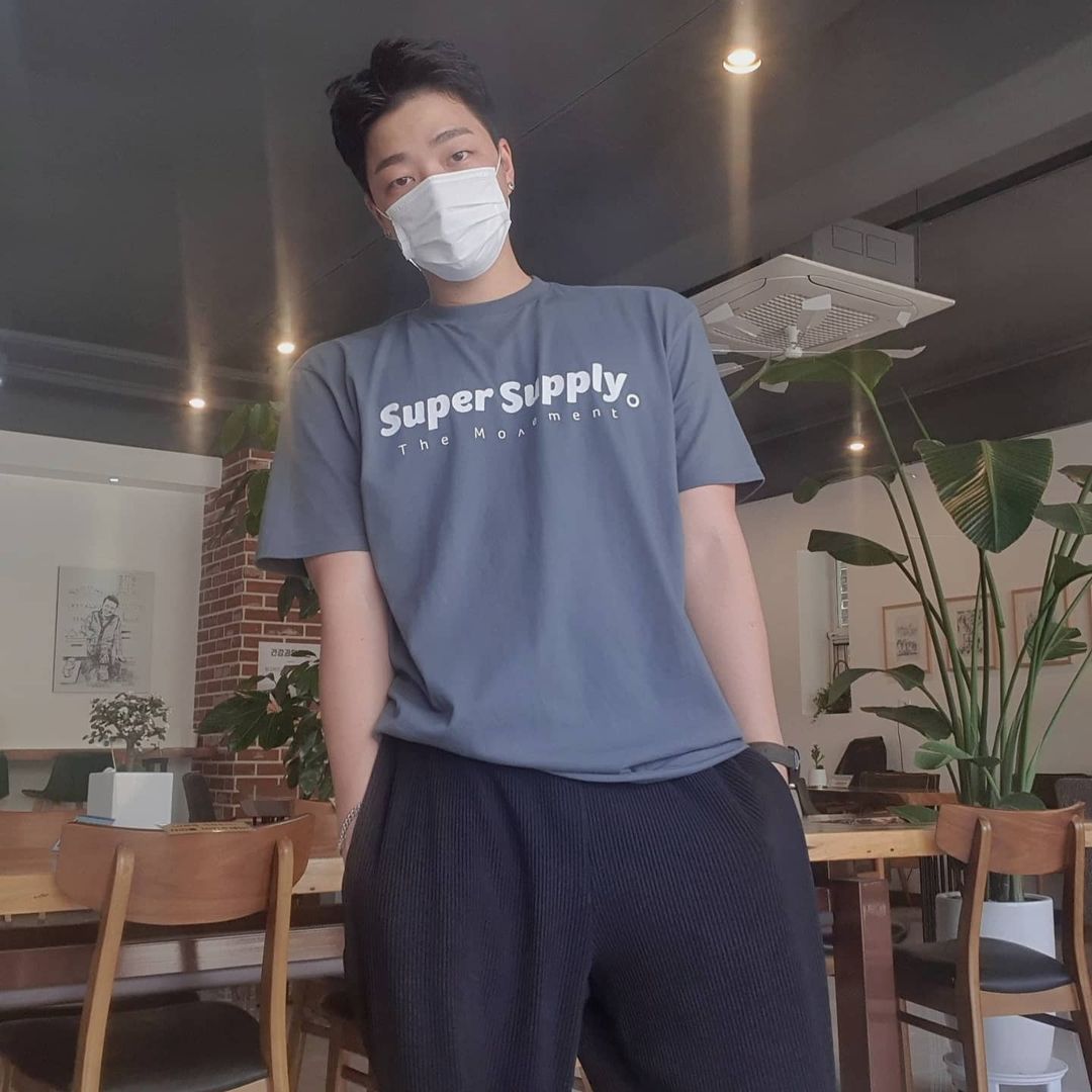 FBsNTB1's tweet photo. «🌐» ACTUALIZACIÓN DE SANGWOOK EN INSTAGRAM

 #슈퍼서플라이

➡️https://t.co/WI6Wa9U77Z

#ntic #n_tic #sangwook #ntic_bolivia #unique_bolivia https://t.co/4OreXILLF7