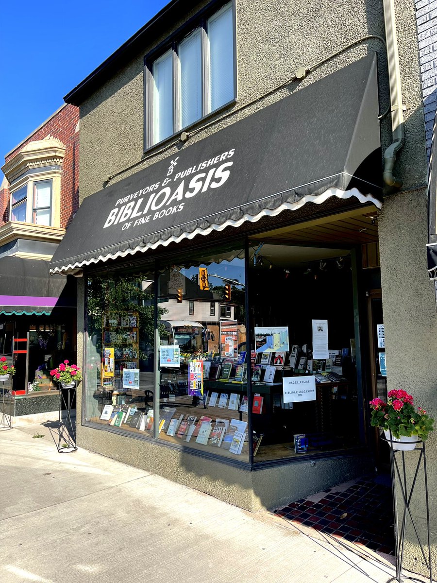 BibBookshop's tweet photo. The sun is shining and WE ARE OPEN FOR BROWSING! 📚✨ We’re so excited to have you back in our store discovering new books. 

Visit us Monday-Saturday, 10am-6pm! 🛍 

Limited capacity and masks are required 😷 See you soon! 

#readindependently #biblioasis #shopindie #YQG https://t.co/WMdqyCUvlJ