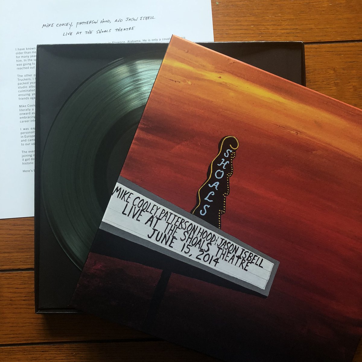 FirstSpinsFree's tweet image. You can have your @FriendsTV reunion, me I’ll glady take @JasonIsbell and @drivebytruckers 
From This is a benefit show back in 2014, I believe it was #JasonIsbell’s first time performing with his former #DBT band mates since their split in 2007. And it sounds awesome