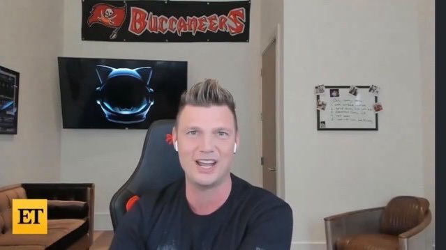 takingoffmasks's tweet photo. @KassandraSwinta Did you see this? I assume someone set up “daddy rules” for him #abuseisreal https://t.co/bV3A71PQW1