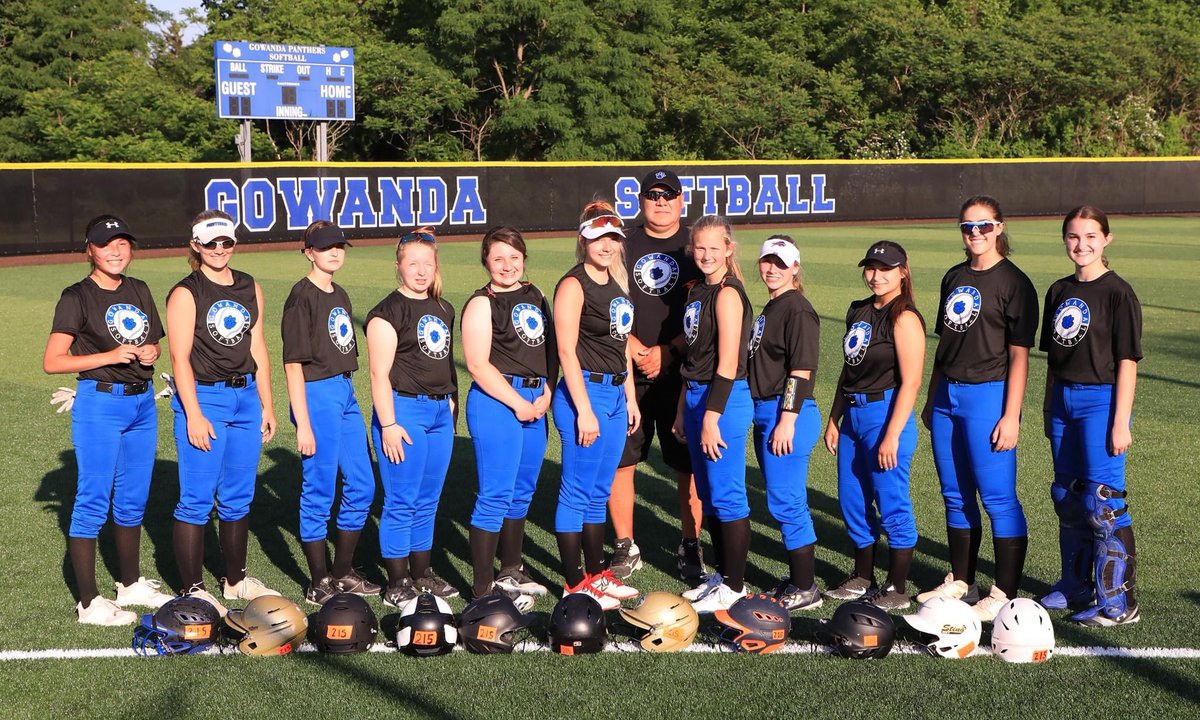 gtownvsoftball's tweet photo. #GtownSoftball honoring and showing support for #EveryChildMatters  onserving a moment of silence, wearing orange hair bows and an orange strip of tape w 215 during last noght’s contest.  🥎🐾🧡#kamloopsindianresidentialschool https://t.co/A0ab6a4fRZ