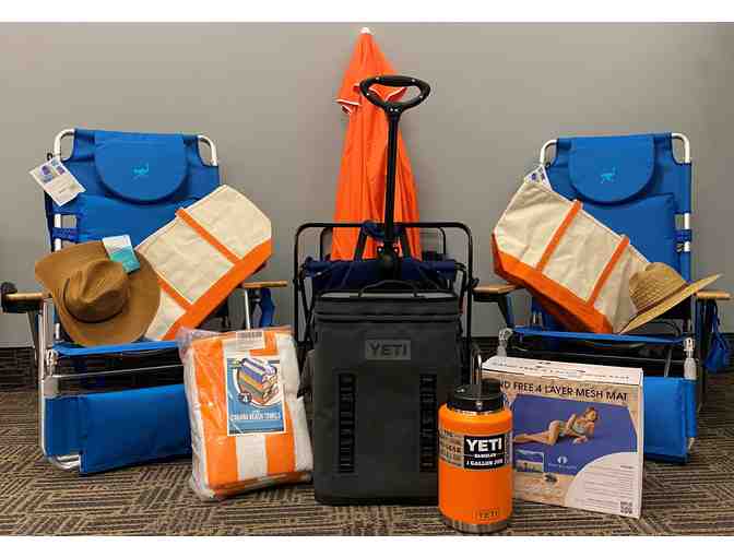 Time's running out! Check out the Citrus Summer Auction at biddingforgood.com/flcitrusmutual before it closes at 8:00 p.m. on Saturday, June 12. This great Beach Set is just one of the many items up for grabs! #citrussummerauction