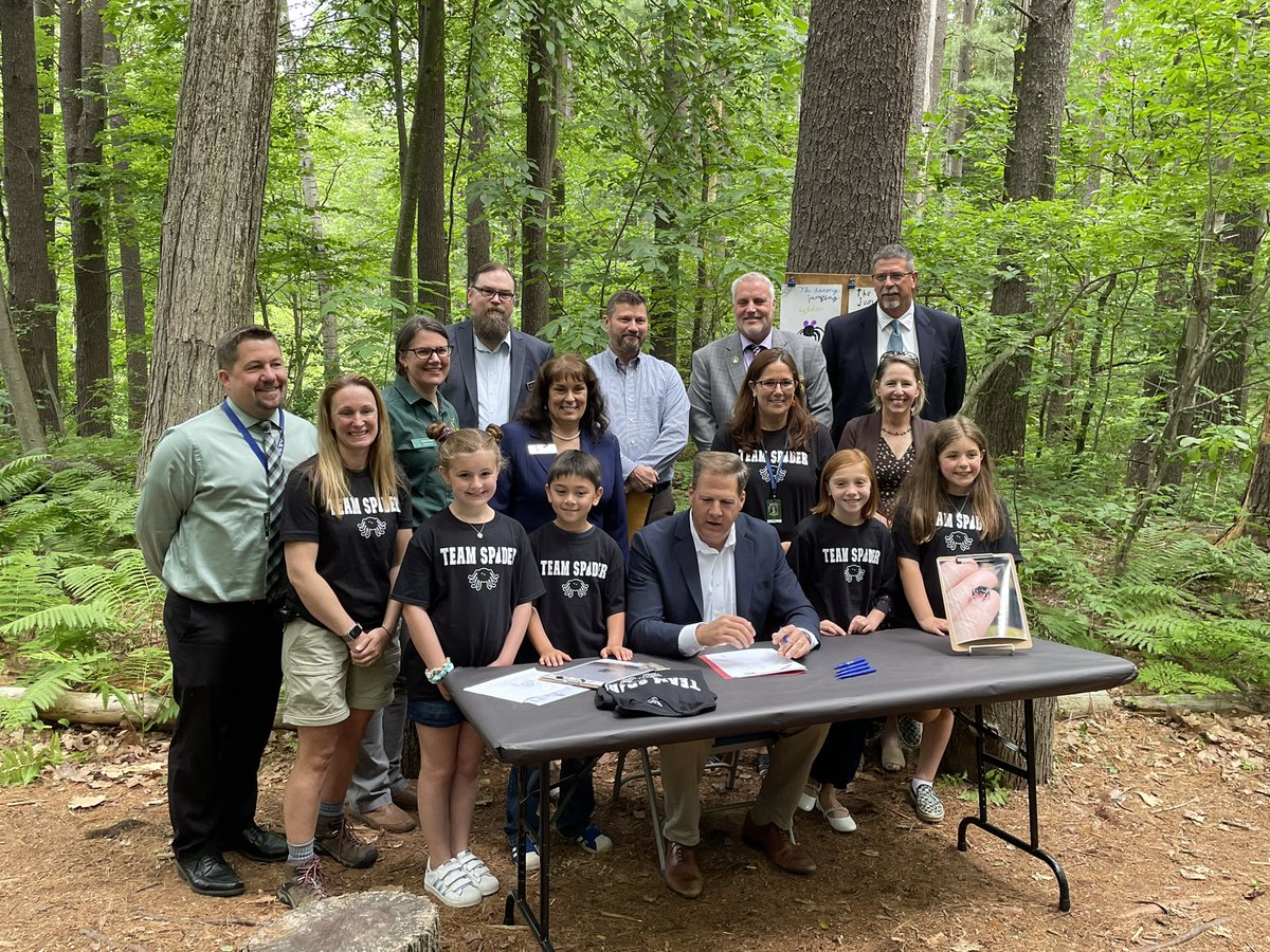 Congratulations to Team Spider at HPS! Their State Spider Bill (Daring Jumping Spider) was signed by Governor Sununu at our outdoor classroom.