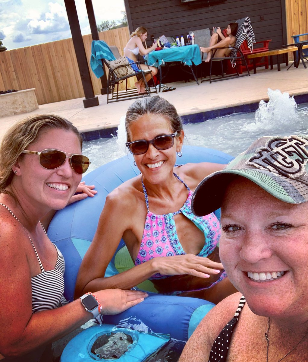 Kim Block tweet media