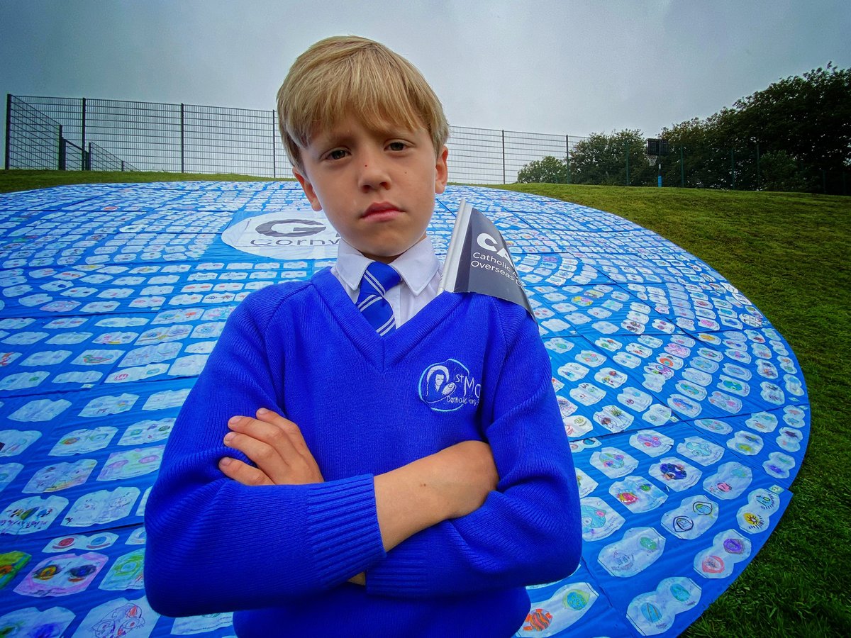"My message is that they don't just talk about #ClimateChange, they actually do something about it." 

With the #EyesOfTheWorld on the UK for the #G7, thousands of children have created a MASSIVE art installation for world leaders - the message is we're watching you! 👀