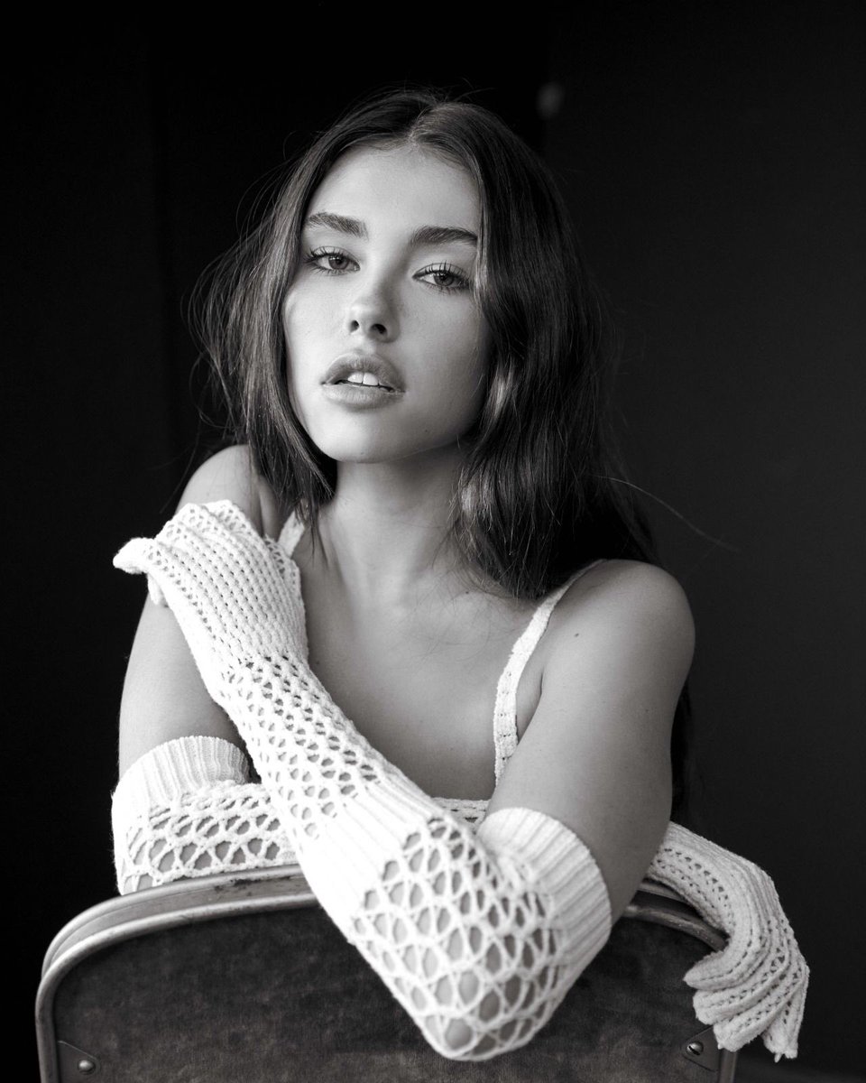 pymadisonbeer's tweet image. .@madisonbeer cuenta con 8 canciones que superan los 100M de reproducciones en Spotify:

- “Dead” 
- “Home with You” 
- “POP/STARS” 
- “Hurts Like Hell” 
- “All Day And Night” 
- “Dear Society” 
- “Good In Goodbye” 
- “Selfish”