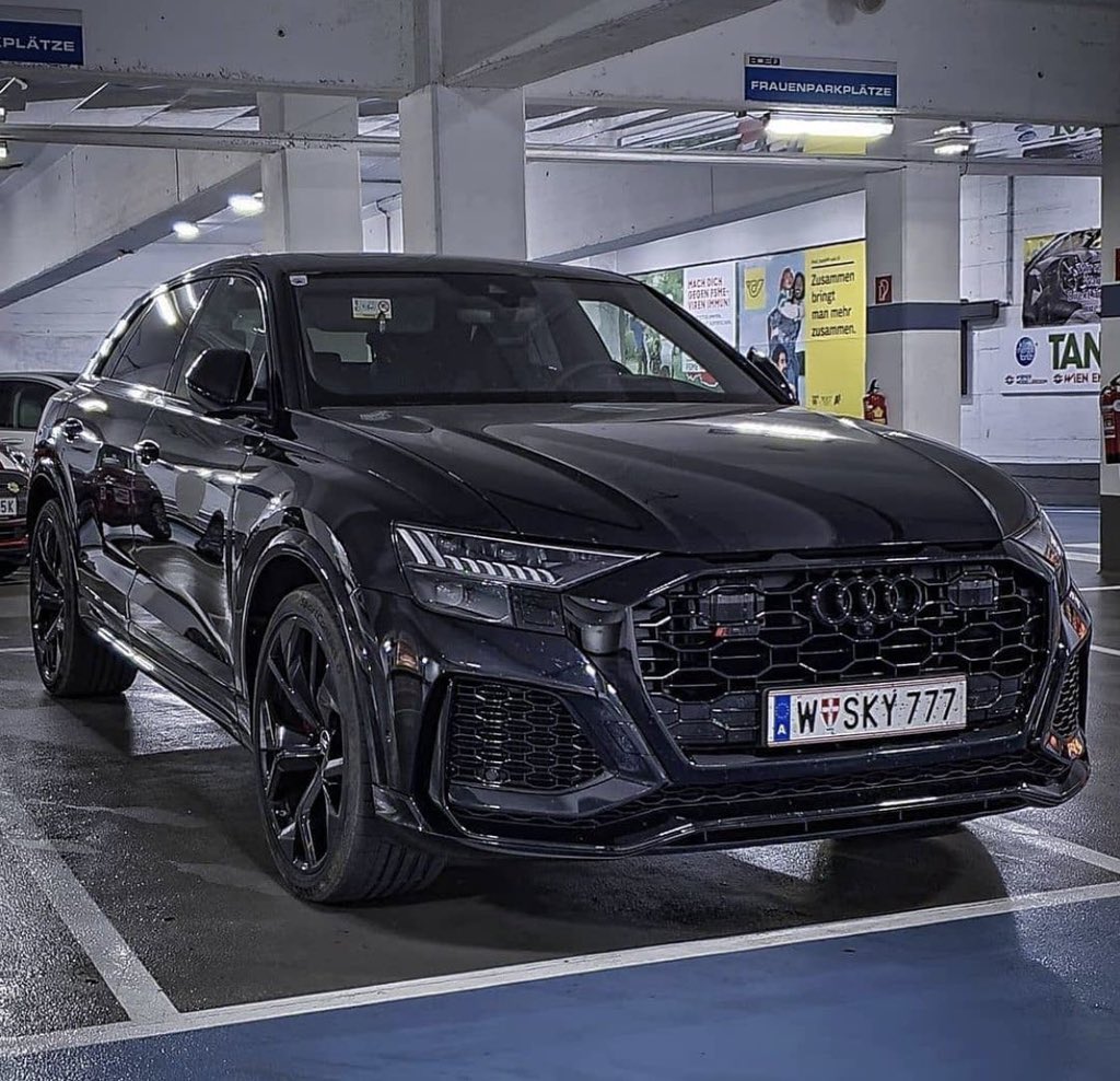 AUDI RSQ8 🖤