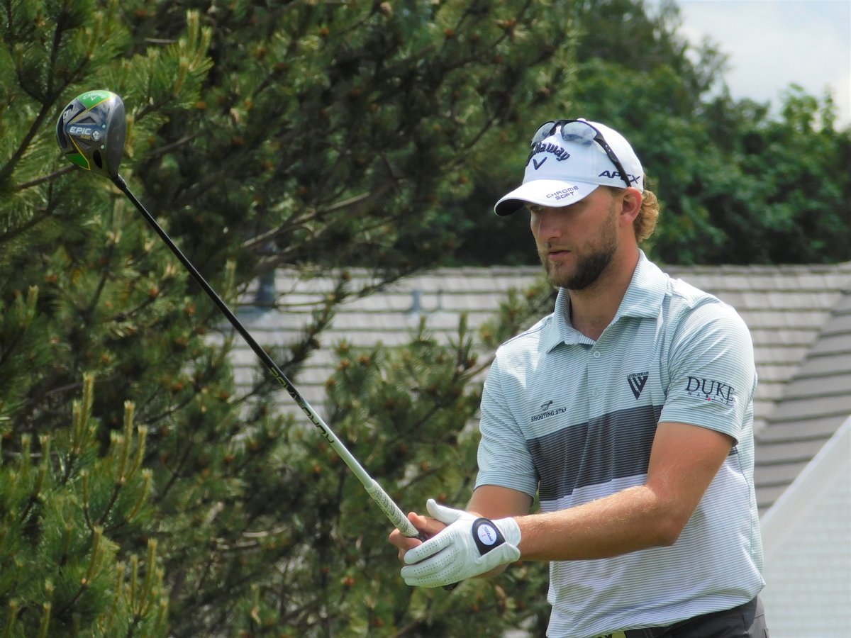 FormeTour's tweet photo. Quite a story unfolding for @BlairHamilton12. Shot a 78 in the second round but has two 68s. Just made the turn at -3 and is -5 for the tournament. Currently T6. Top-five players earn cards (photo from Tuesday when the weather was, um, a bit nicer). https://t.co/WZmc220KmJ