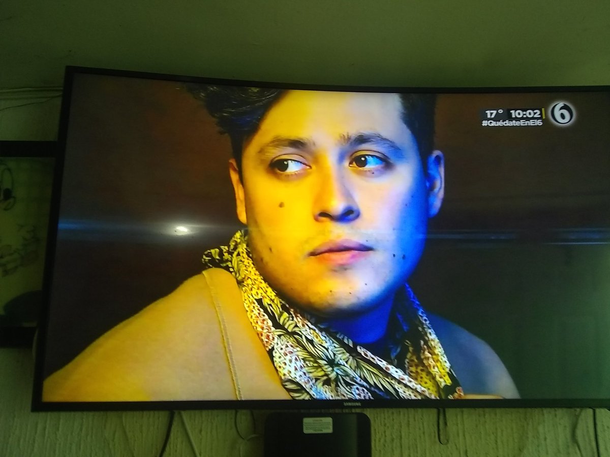 DuulceeLopez's tweet photo. Música bonita si @marcomares_ 🎶🎤amenizando la mañana 🤩 https://t.co/ZEVkGCIRPN