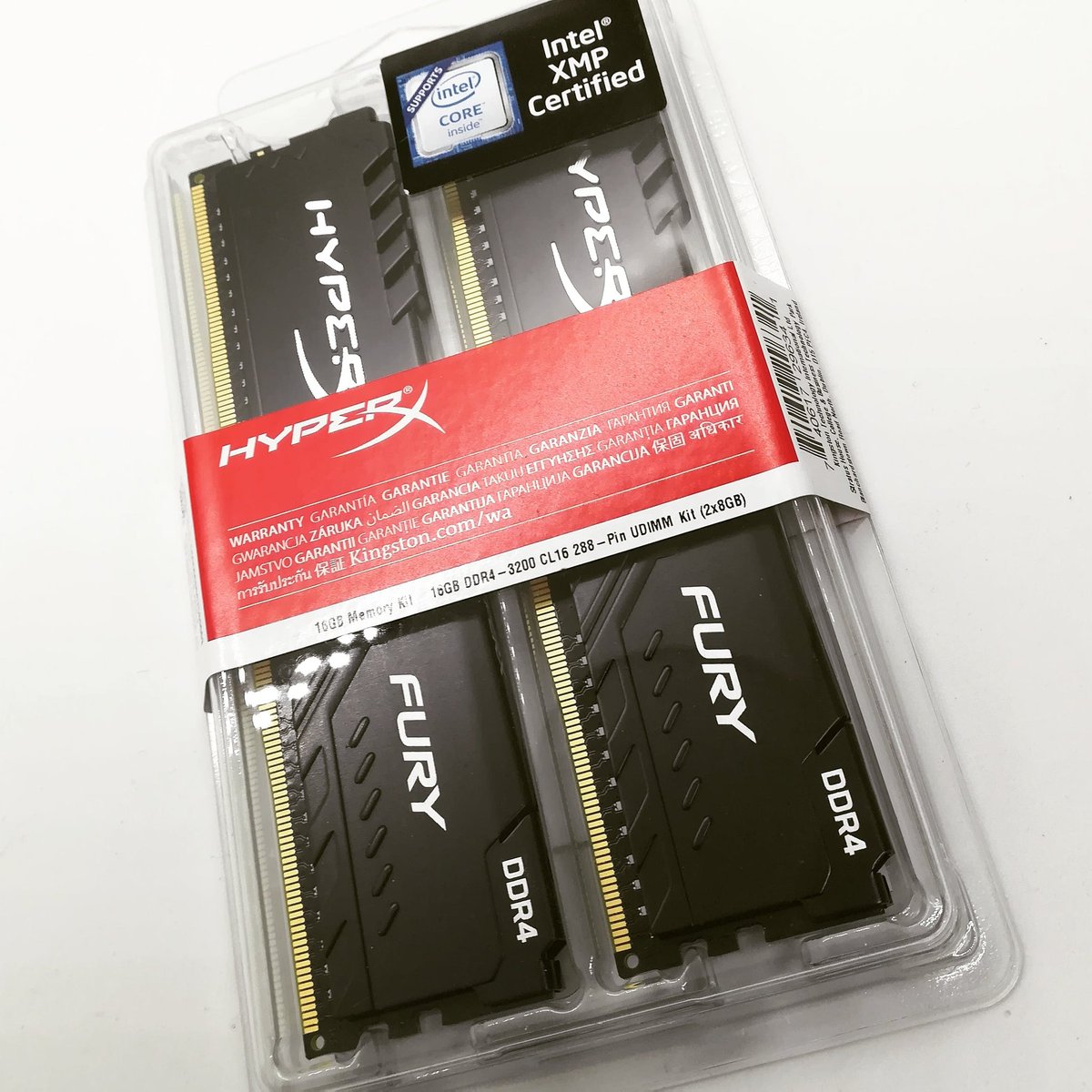 PlayMoeGames's tweet photo. #Tech spotlight: @HyperX
For those looking for affordable and reliable memory. Look no further.
#gaming #gamingpc #hyperx #ddr4 #ram #overclocking #intel #amd #myfirstbuild https://t.co/PEanEK9qTo