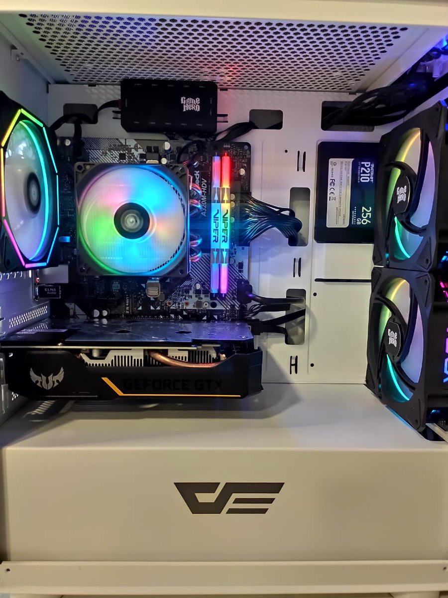 GameHeroOficial's tweet image. 📍 Shopping São José, piso L2
(Ao lado da praça de alimentação)
(41) 3081-7653

📍Hauer, Rua Anne Frank, 1483
(41) 3278-0154

#computadorgamer #gamer #gamehero #gamercuritiba #amd #ryzen #gtx1650 #tufgaming #geforce #redragon #ASrock #DDR4viper #rgb