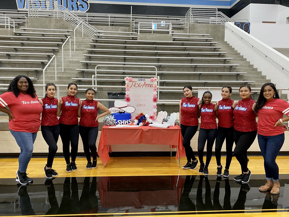 SHHSTexAnnes's tweet image. 2021 Officer Camp ✔️
Thank you @HTEDance for an amazing week!! #theworkisworthit #htedance #sampride