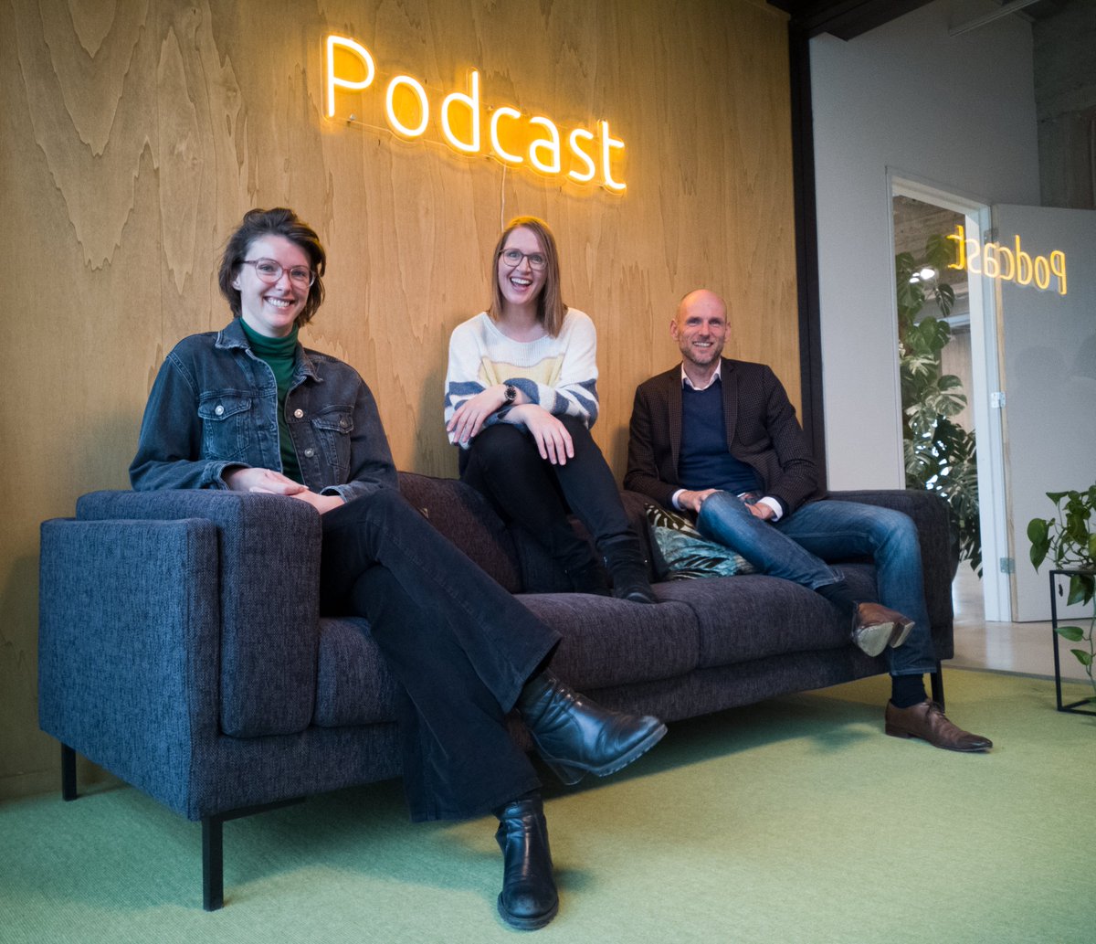 Aflevering 4 van de #podcast Landlust! We praten met Susan Drion, projectleider bij Windunie. Met een achtergrond in de duurzame landbouw helpt Susan lokale initiatiefnemers, boeren en burgers met het realiseren van een windpark. Hoe? Luister de podcast! spoti.fi/3ggtbgN