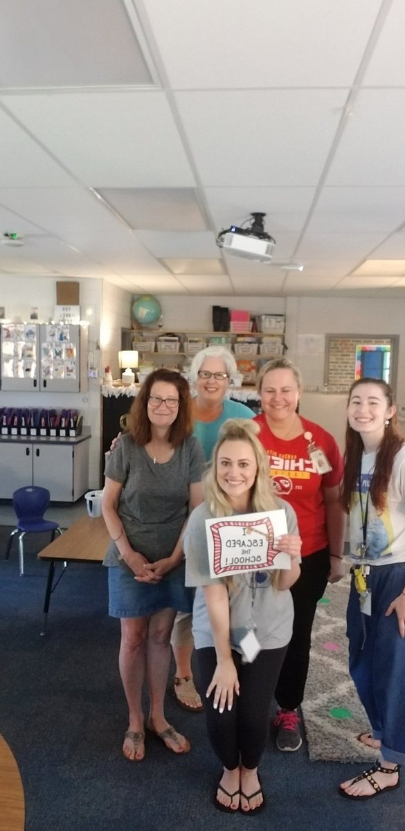 WE ESCAPED!!!!
@leahmmcopeland <a href="/WinnwoodRocks/">Winnwood Elementary School</a> 
@KteacherJ <a href="/BrandiBetts7/">Brandi Betts</a>