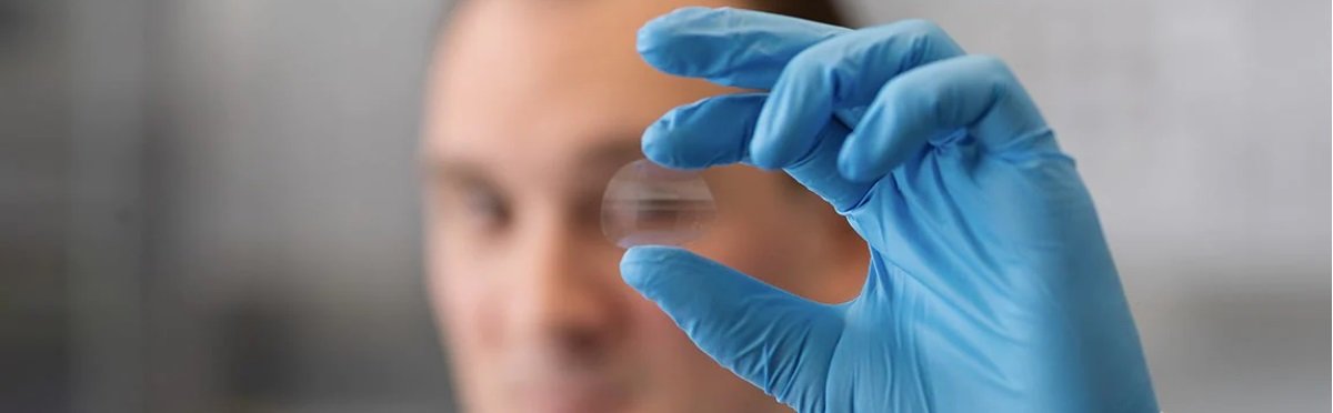 HamamatsuPhoton's tweet image. A new type of #neuralinterface may allow for light to be taken in through the eye and converted into neural signals to be sent to the brain, giving hope of restoring sight to the blind.
bit.ly/3plN20Q
#artificialretina @Sydney_Uni