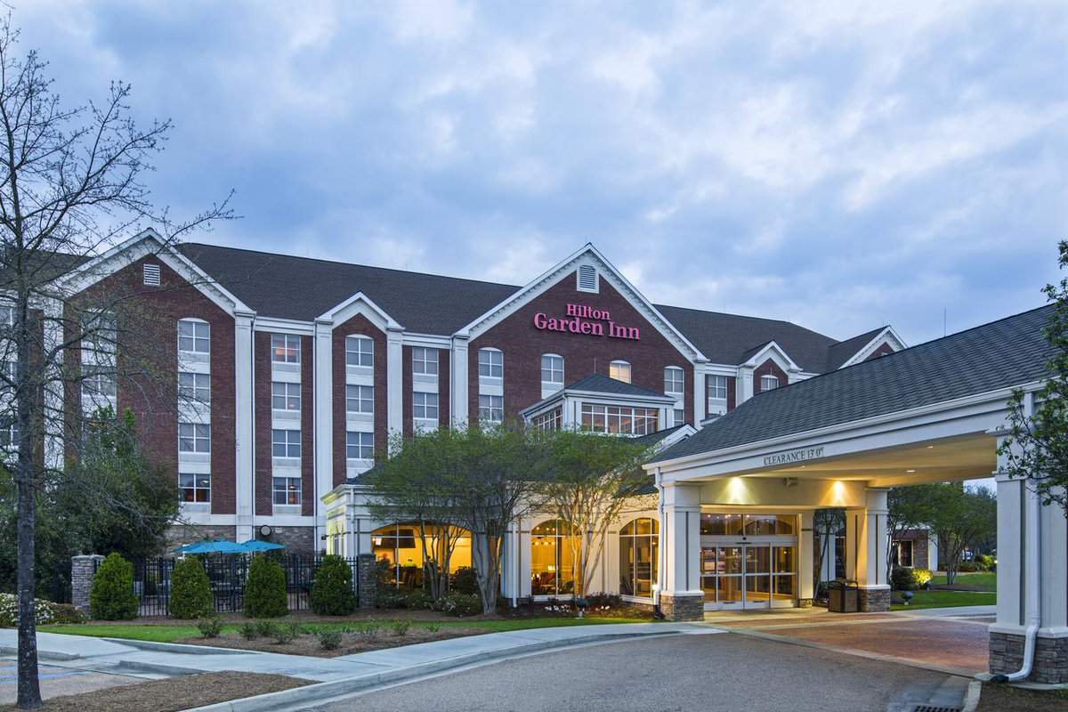 Today we are spotlighting Hilton Garden Inn Madison for our #MadisontheCityChamber #memberspotlight! With beautiful rooms and suites and great amenities, Hilton Garden Inn shines with a a 5-star review out of almost 400 reviews! That's impressive!