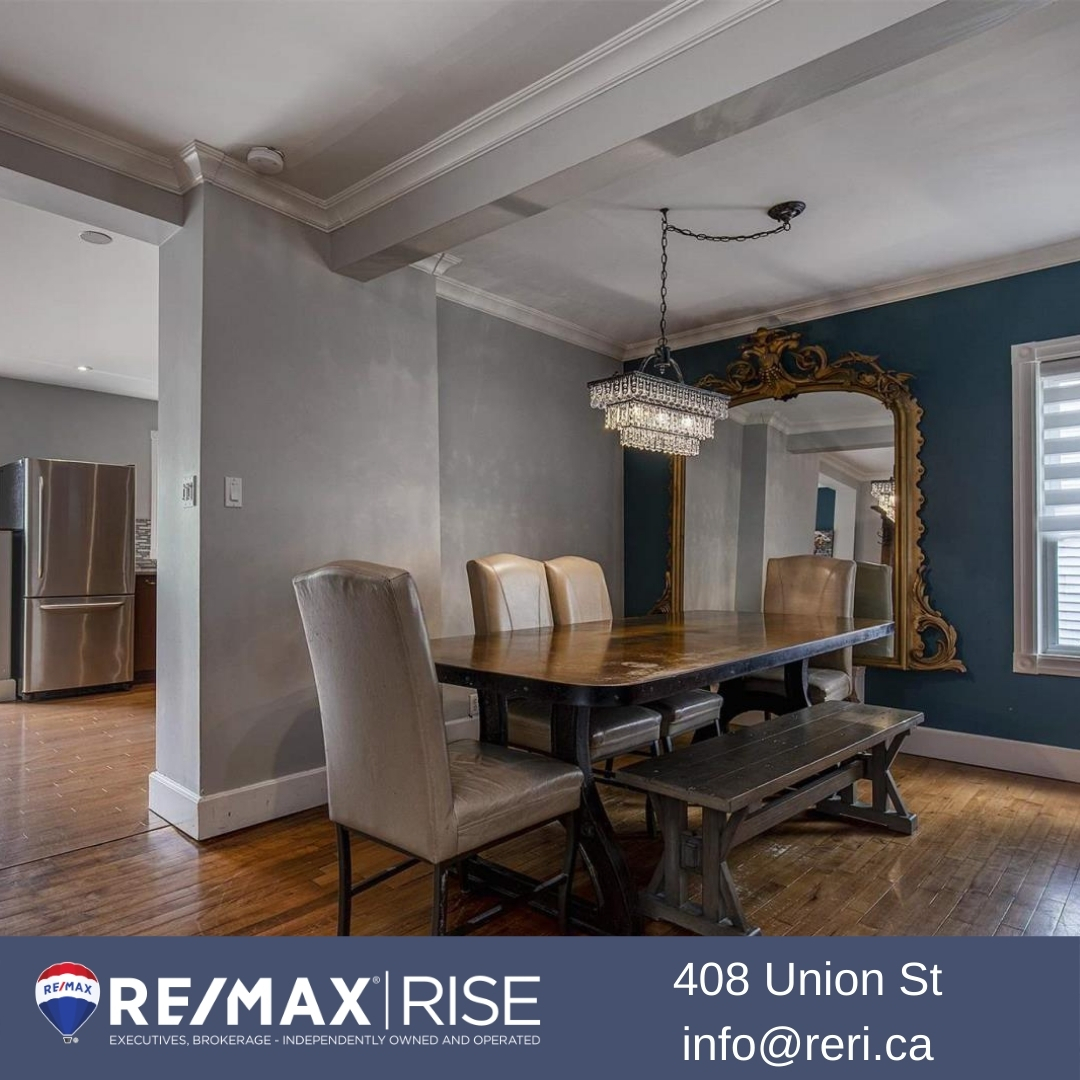 #NewListing! 408 Union is a beautiful detached family home close to <a href="/queensu/">Queen's University</a>, Winston Churchill Public School, and downtown #ygk.

ow.ly/XHDk50F7Jos

info@reri.ca 
613-483-5444