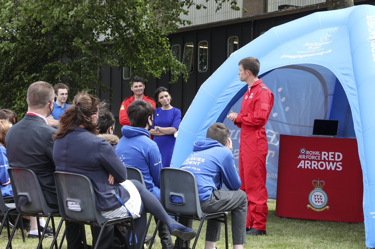 pilotmontyuk's tweet photo. I love @JonEggingTrust this much….such a good day supporting their launch of free educational resources for young people across 🇬🇧➡️ https://t.co/J5bsVMdw9N #inspiration #youthcharity https://t.co/DKri5NA24S