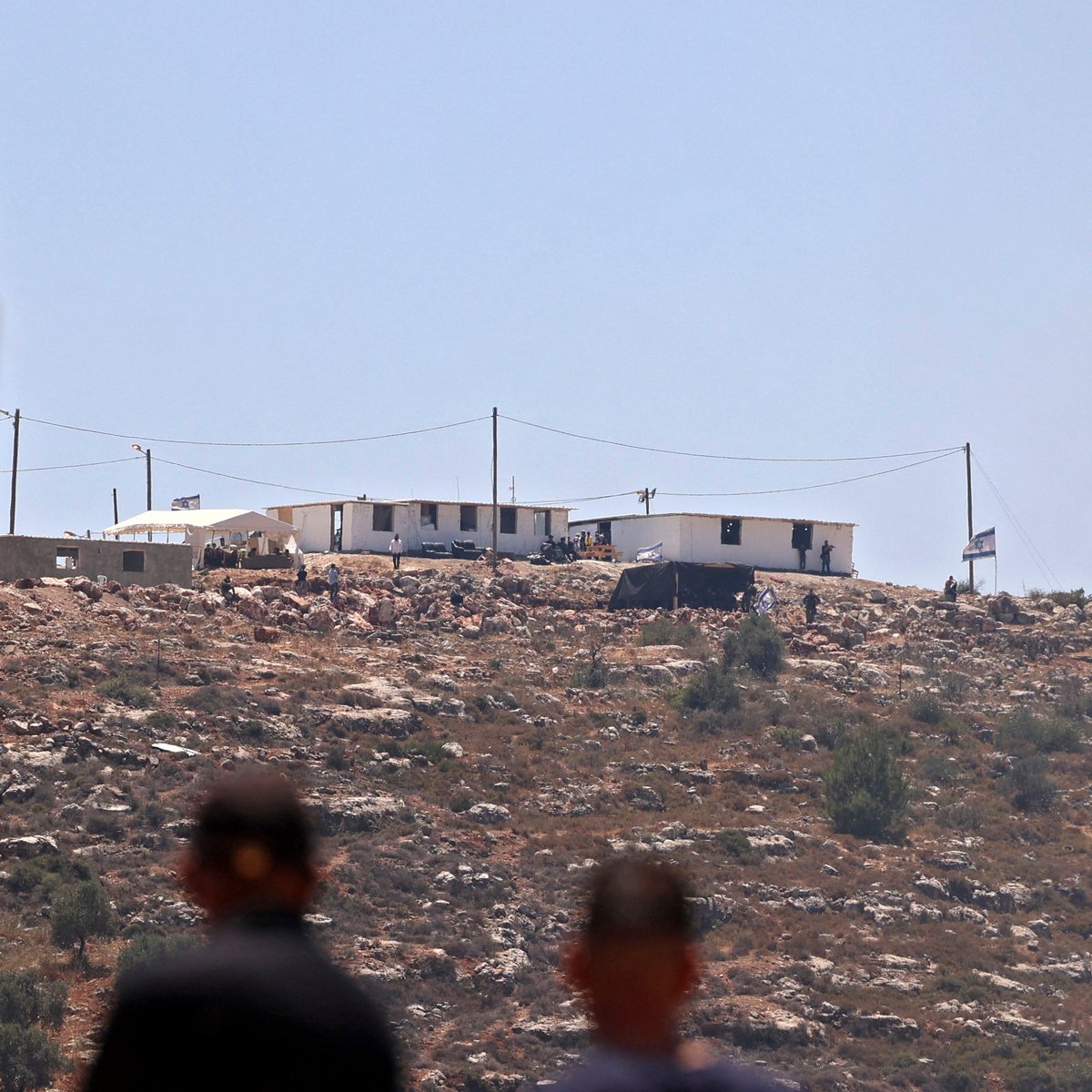 ajplus's tweet photo. Israeli soldiers shot and killed a 15-year-old Palestinian boy in the occupied West Bank.

Soldiers fired live bullets at Palestinians throwing stones while protesting a new illegal Israeli settlement built on Palestinian land near Nablus — one of over 250 such illegal outposts. https://t.co/ux60eWBhKF