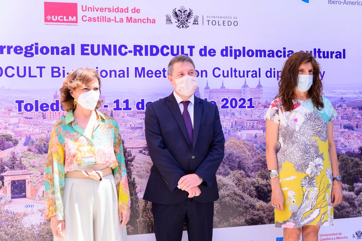 MAECgob's tweet photo. Hoy se ha clausurado en #Toledo el encuentro birregional de #DiplomaciaCultural de la @EUNIC_Global y de la Red Iberoamericana de Diplomacia Cultural (#RIDCULT).
🇪🇸 ha asumido por un año la presidencia de la #EUNIC a través de la @AECID_es. https://t.co/mWcznkGdSx