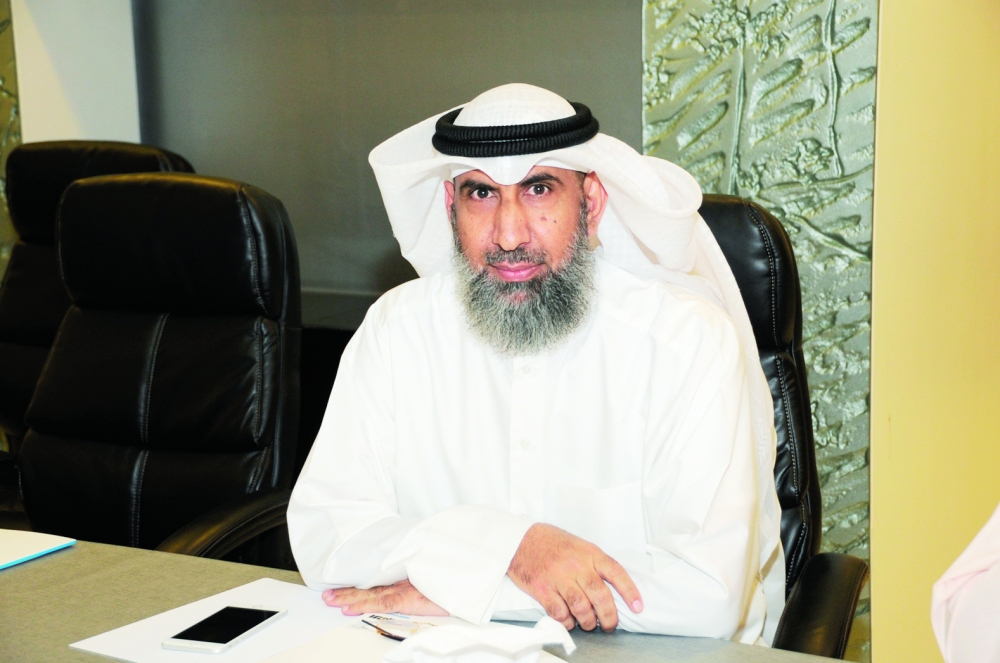 نقابة التعاونيين لوزير الشؤون: عدم حضور تشكيل مجالس إدارات الجمعيات سيوقف توريد التموين والغاز

alanba.com.kw/1049737